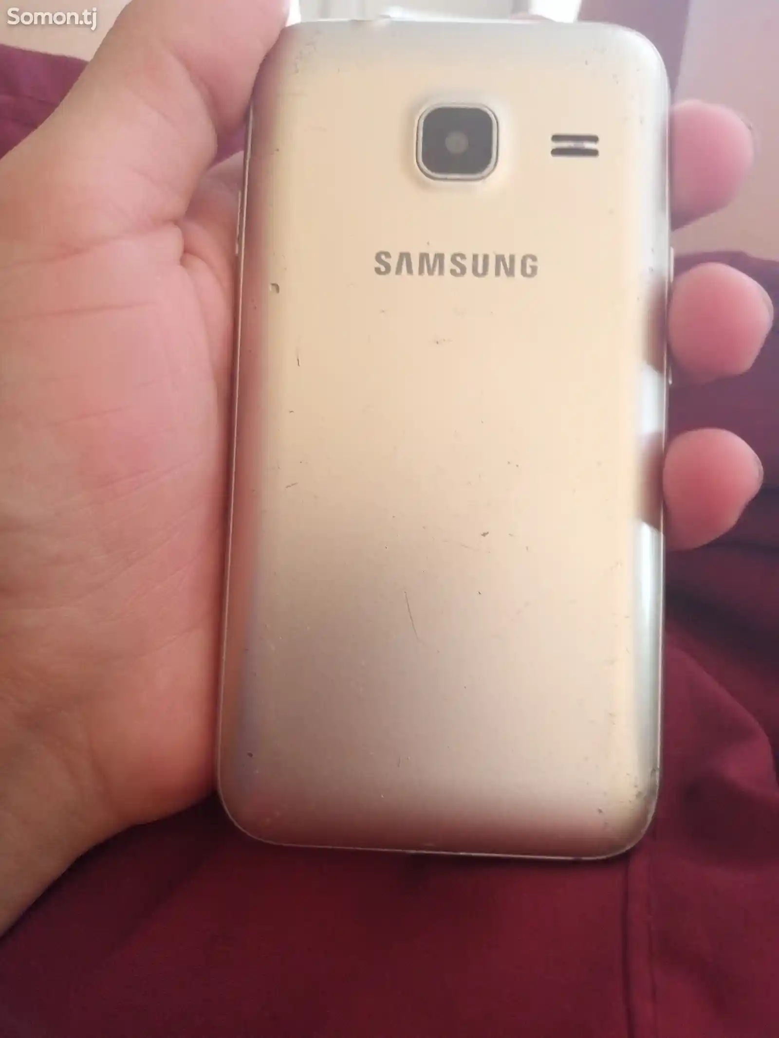 Samsung Galaxy J1 Mini-1