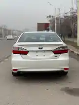 Toyota Camry, 2016-6