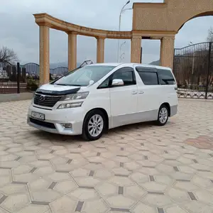 Toyota Vellfire, 2017