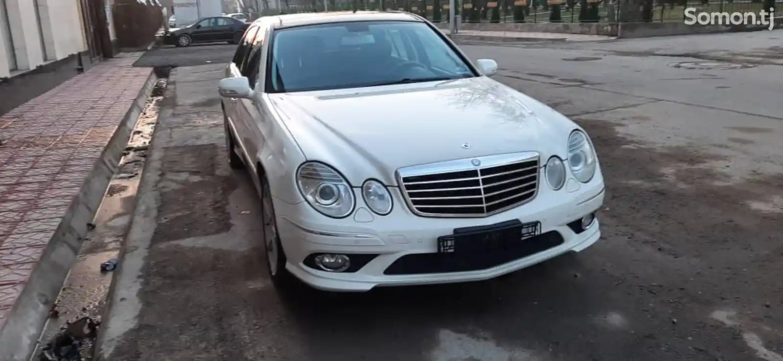 Mercedes-Benz E class, 2008-1