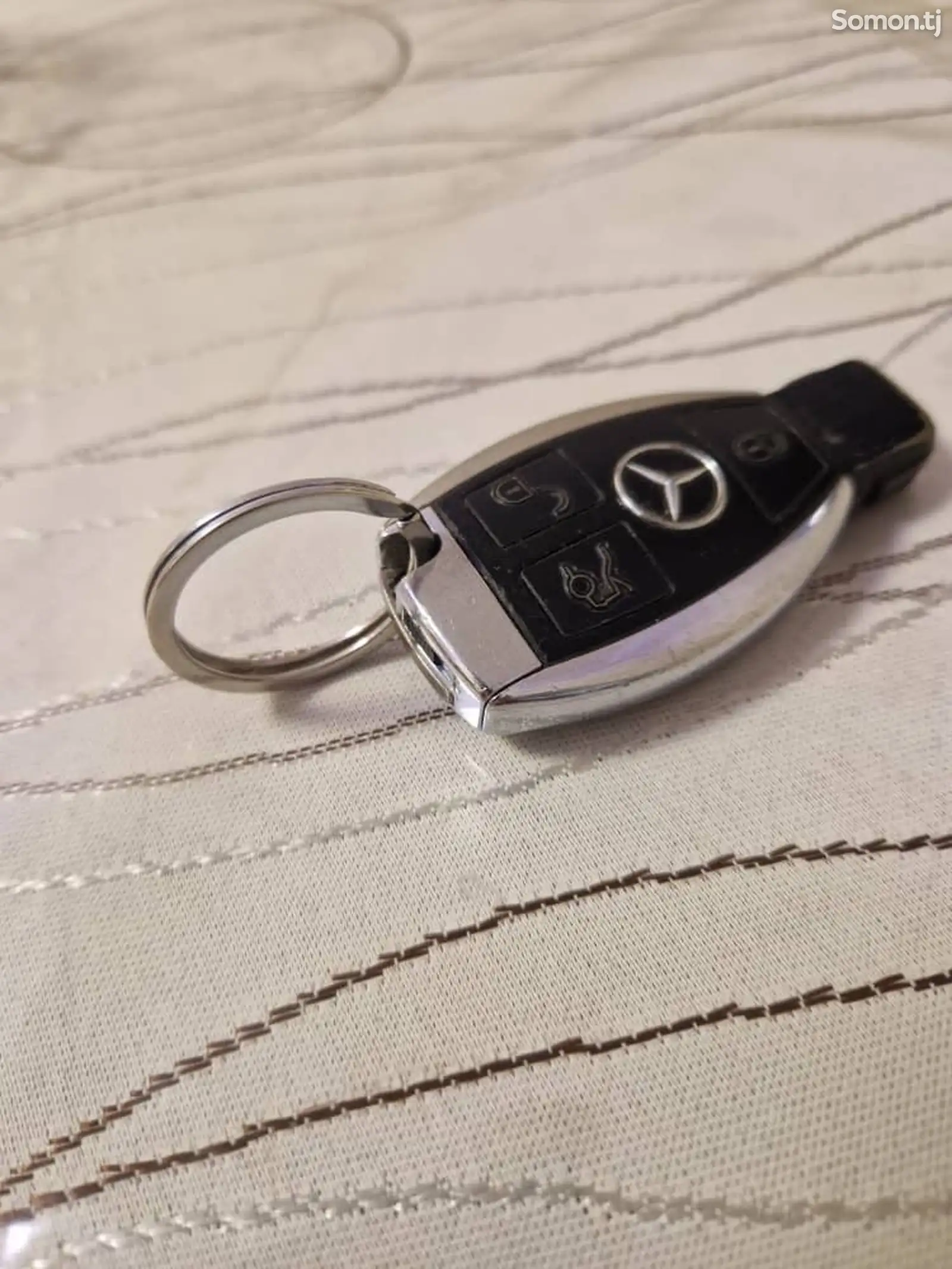 Ключ от Mercedes benz