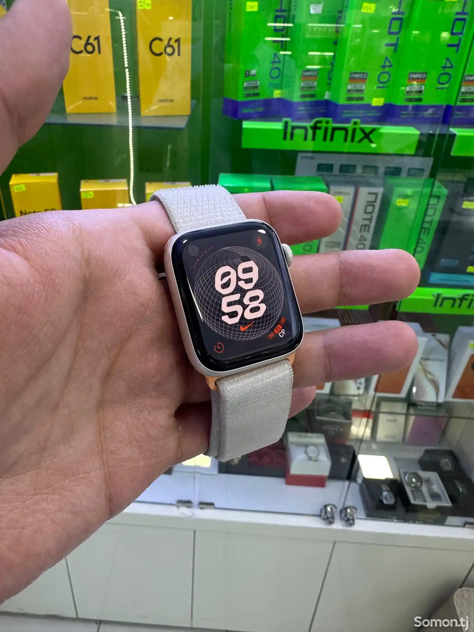 Смарт часы Apple Watch SE 2 44mm-1