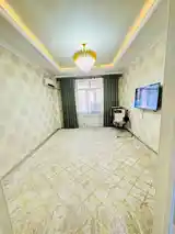 3-комн. квартира, 17 этаж, 90 м², Исмоил сомони-3