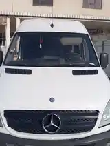 Mercedes-Benz Sprinter-2