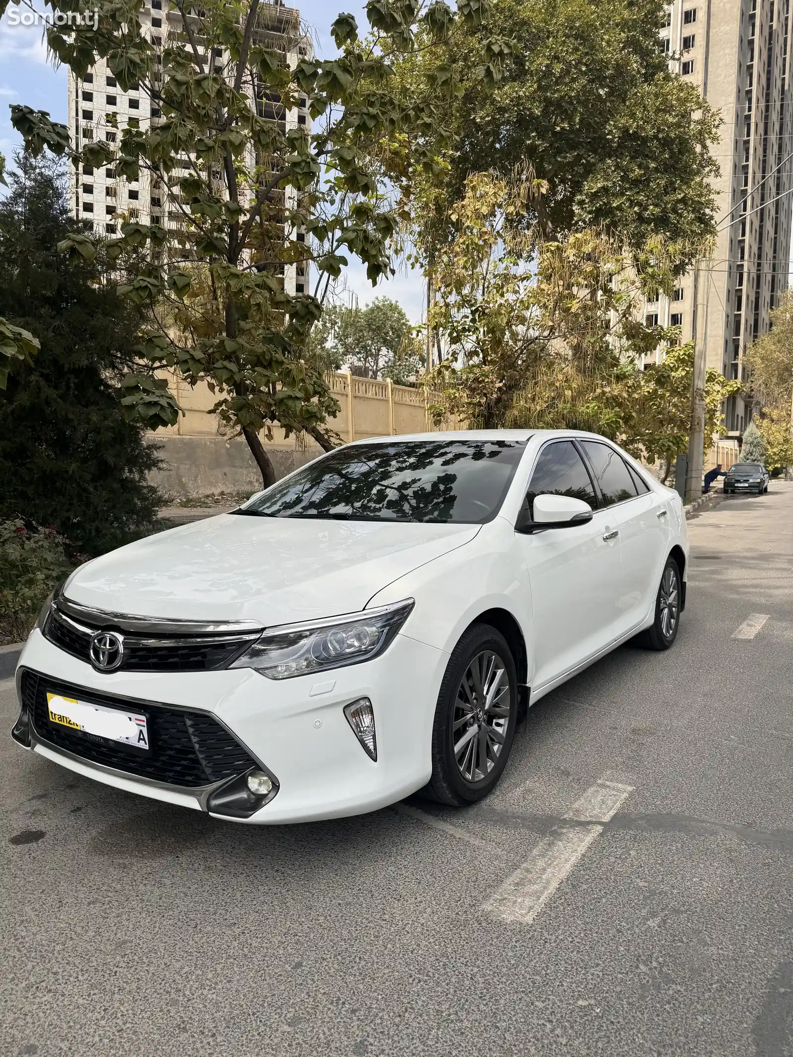 Toyota Camry, 2015-1