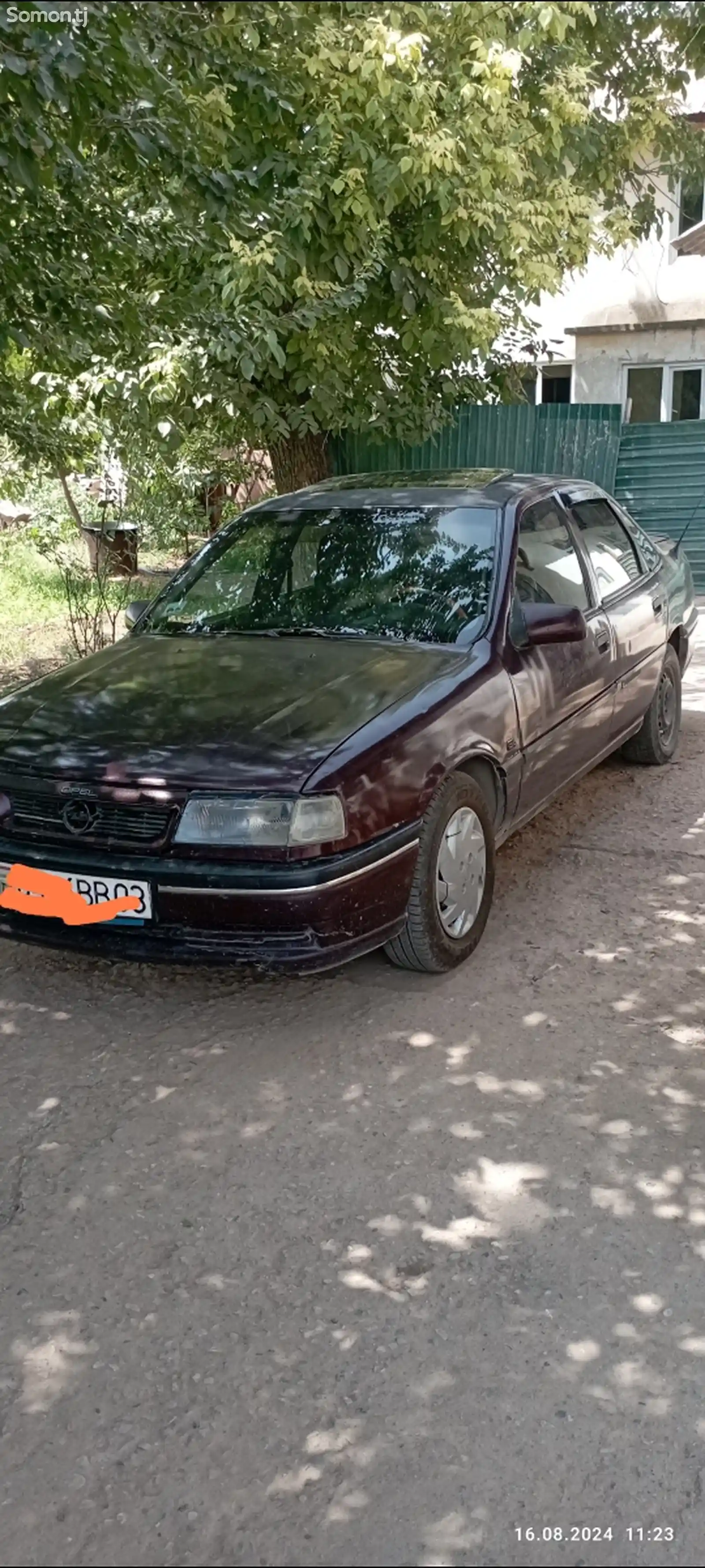 Opel Vectra A, 1992-3