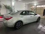 Toyota Corolla, 2015-4