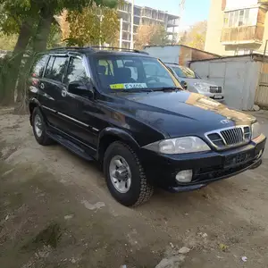 Ssang Yong Musso, 2000