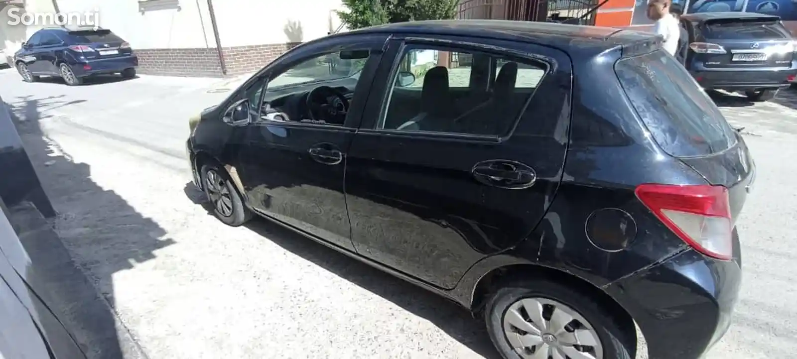 Toyota Vitz, 2011-3