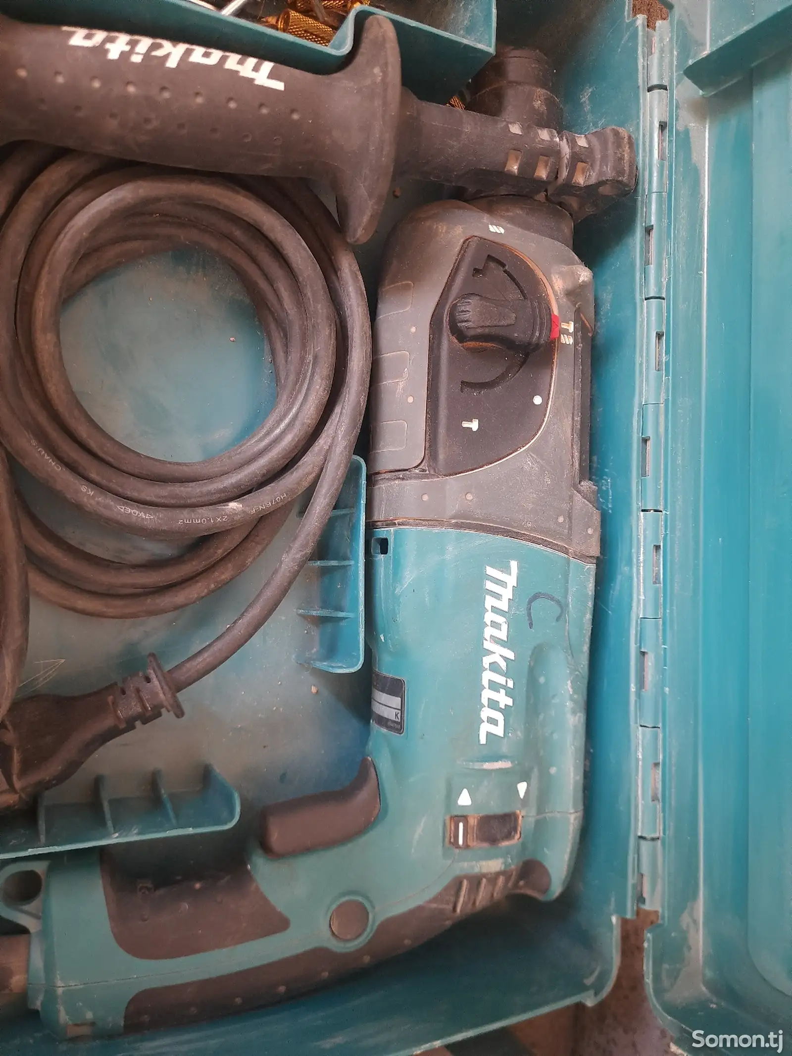 Перфоратор Makita