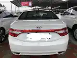 Hyundai Grandeur, 2011-2