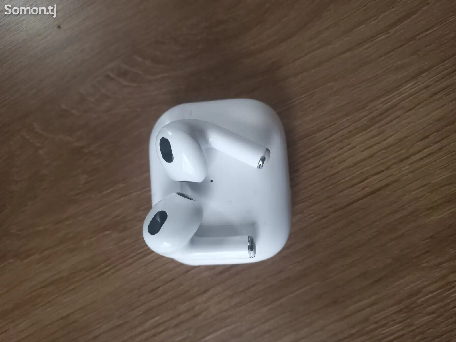 Наушники AirPods-1