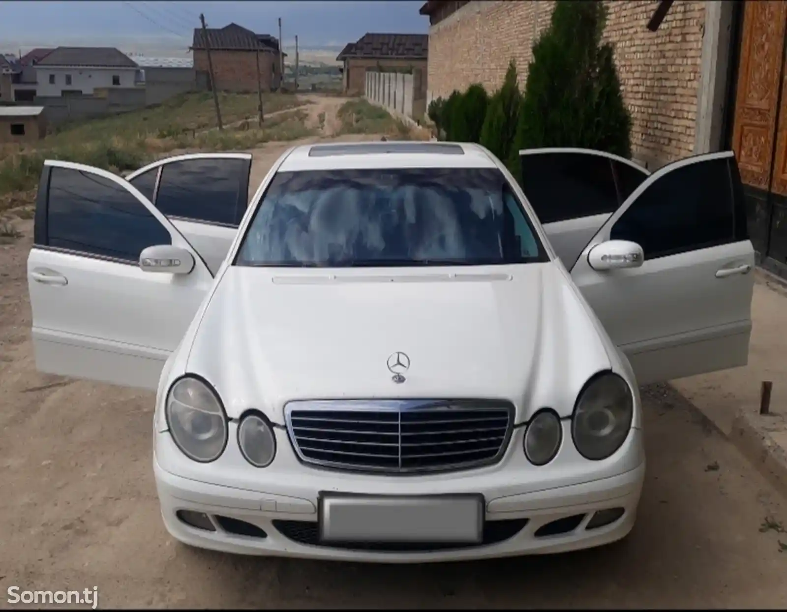 Mercedes-Benz E class, 2004-3