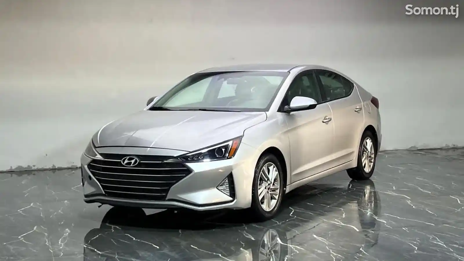 Hyundai Elantra, 2020-3