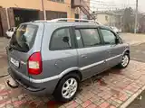 Opel Zafira, 2003-4