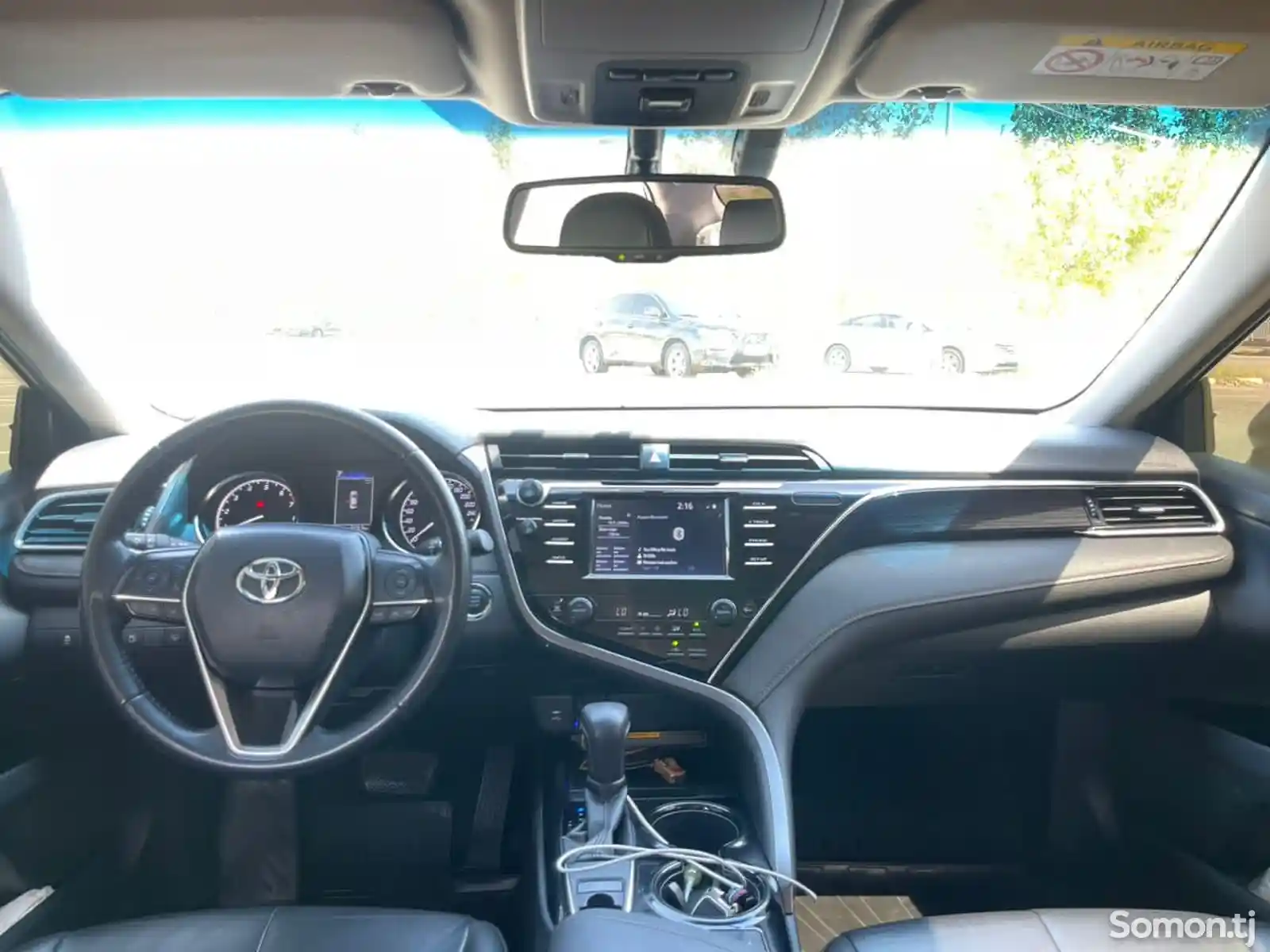 Toyota Camry, 2018-5