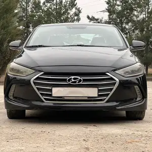 Hyundai Elantra, 2017