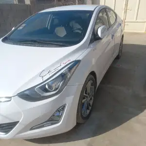 Hyundai Avante, 2015