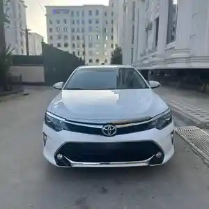 Toyota Camry, 2017