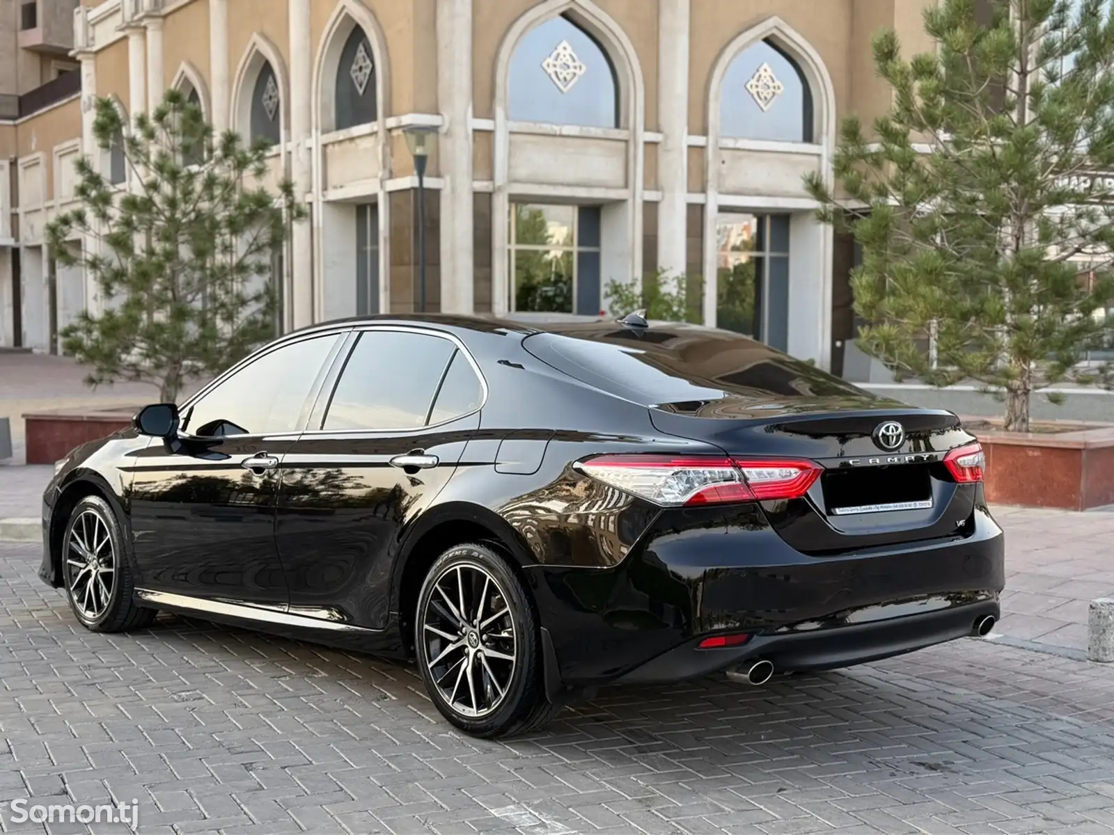 Toyota Camry, 2019-6