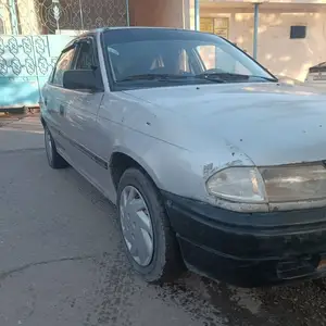 Opel Astra F, 1992