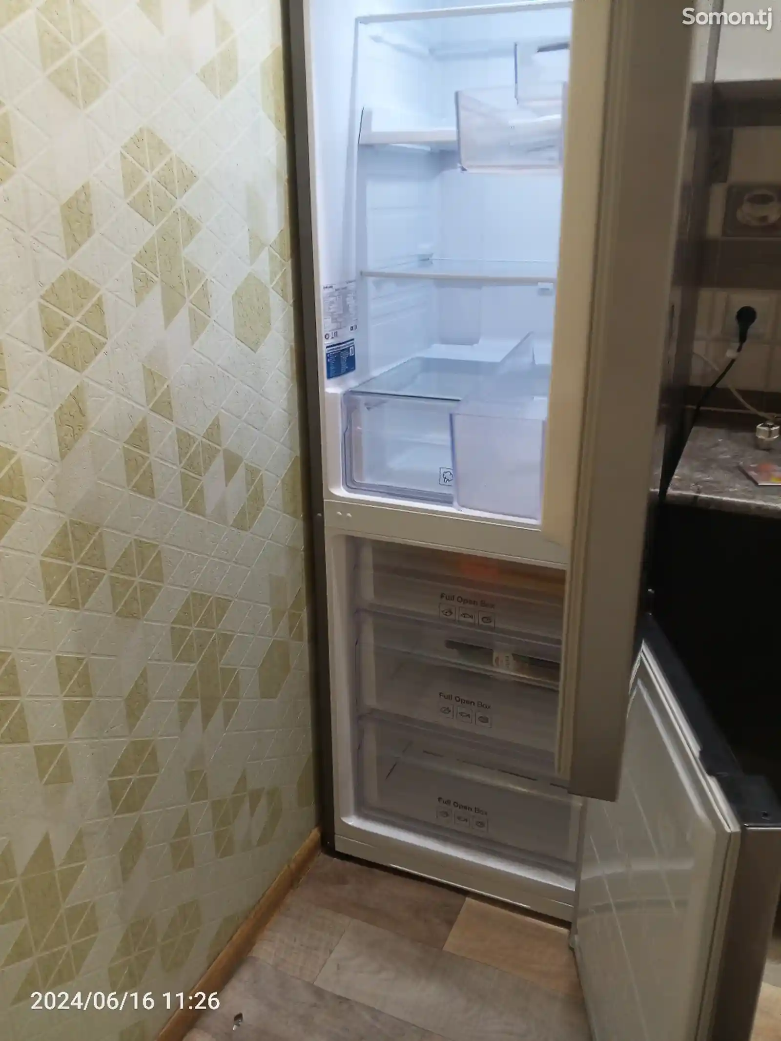 Холодильник Samsung сенсорный двухкамерный-5