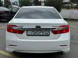 Toyota Camry, 2012-4