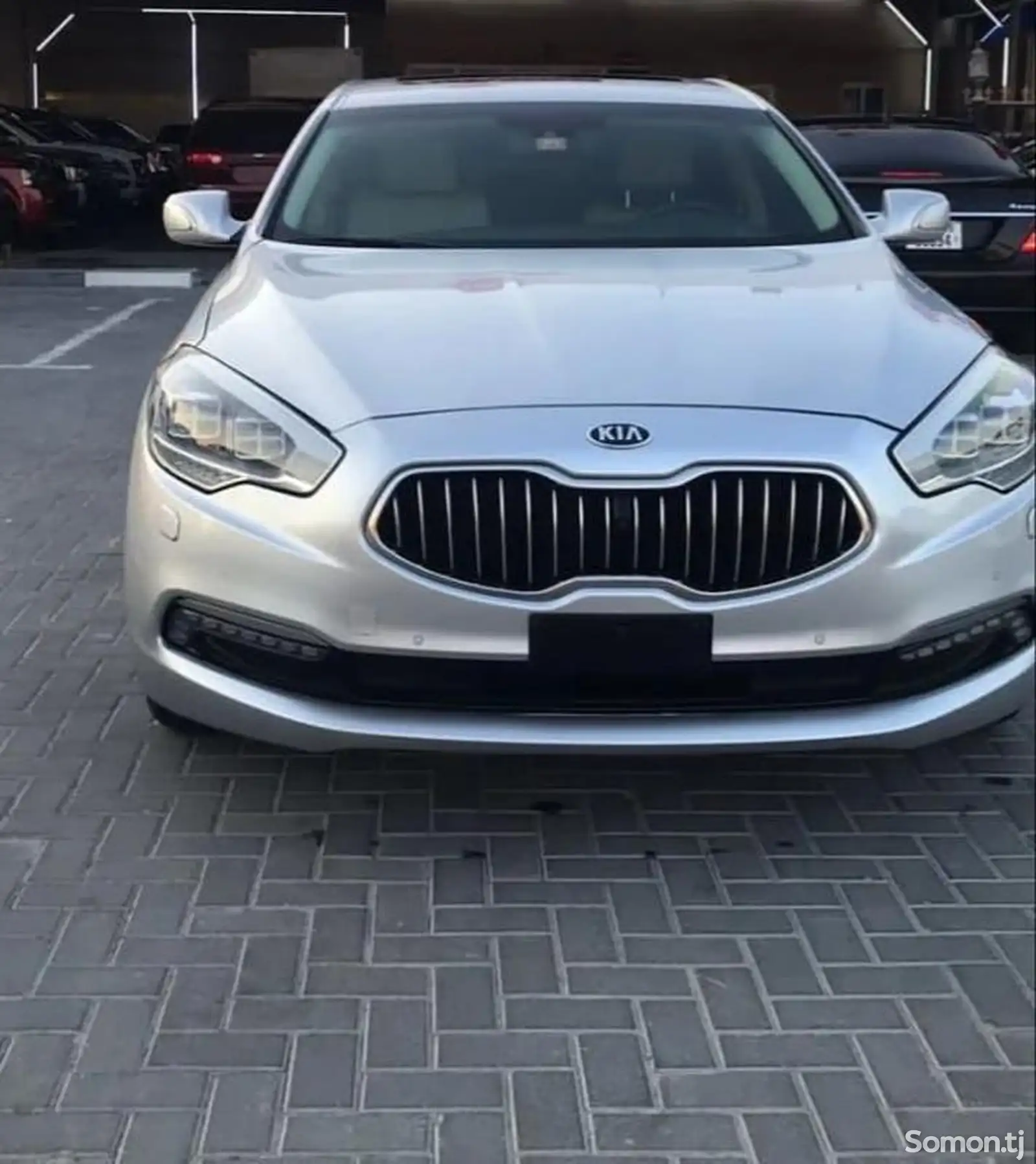 Kia Quoris, 2015-1