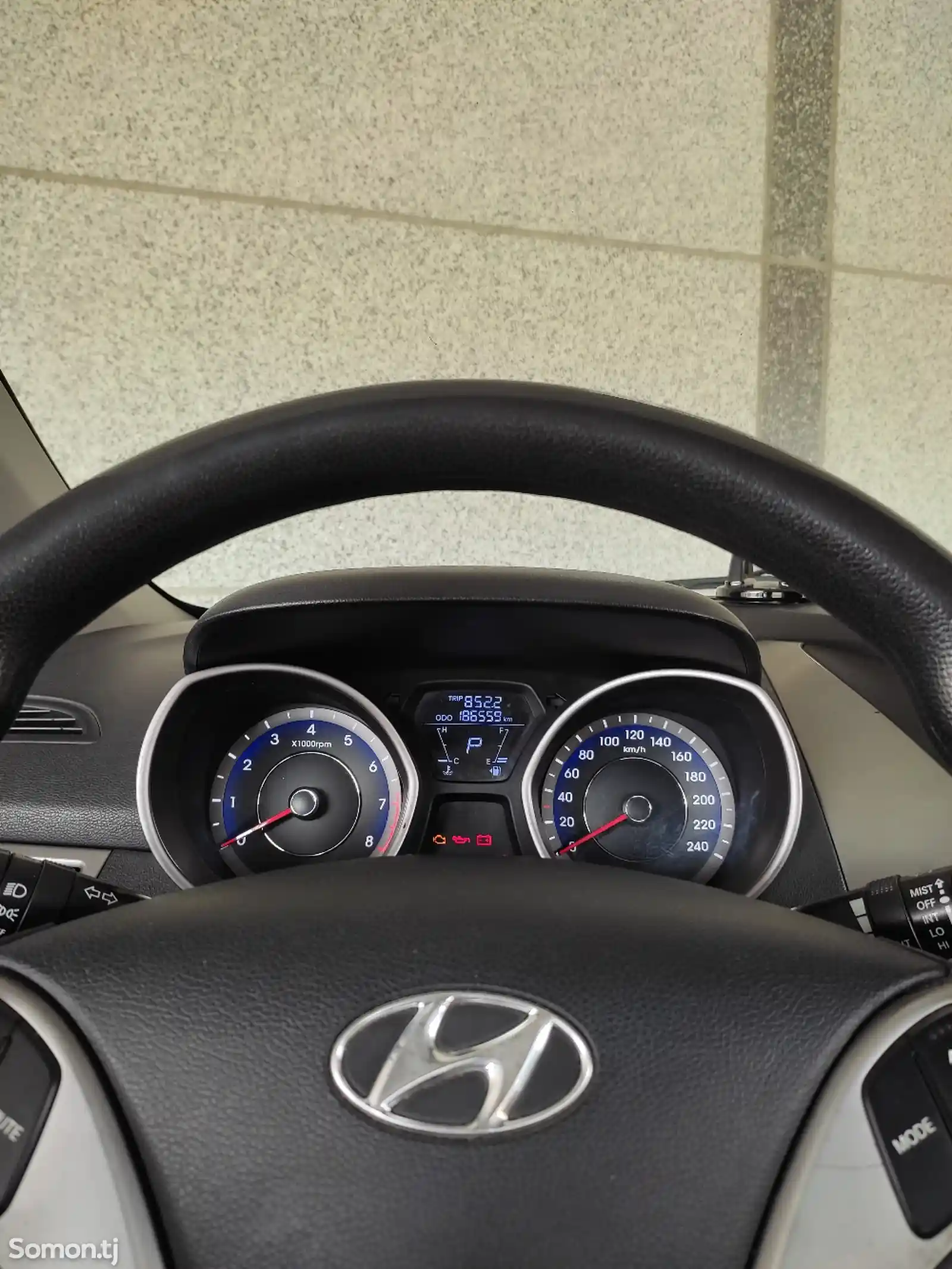 Hyundai Avante, 2011-8