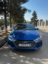 Hyundai Elantra, 2017-2