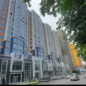 2-комн. квартира, 13 этаж, 85м², Сомони