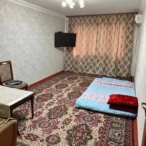 2-комн. квартира, 4 этаж, 60м², Универмаг