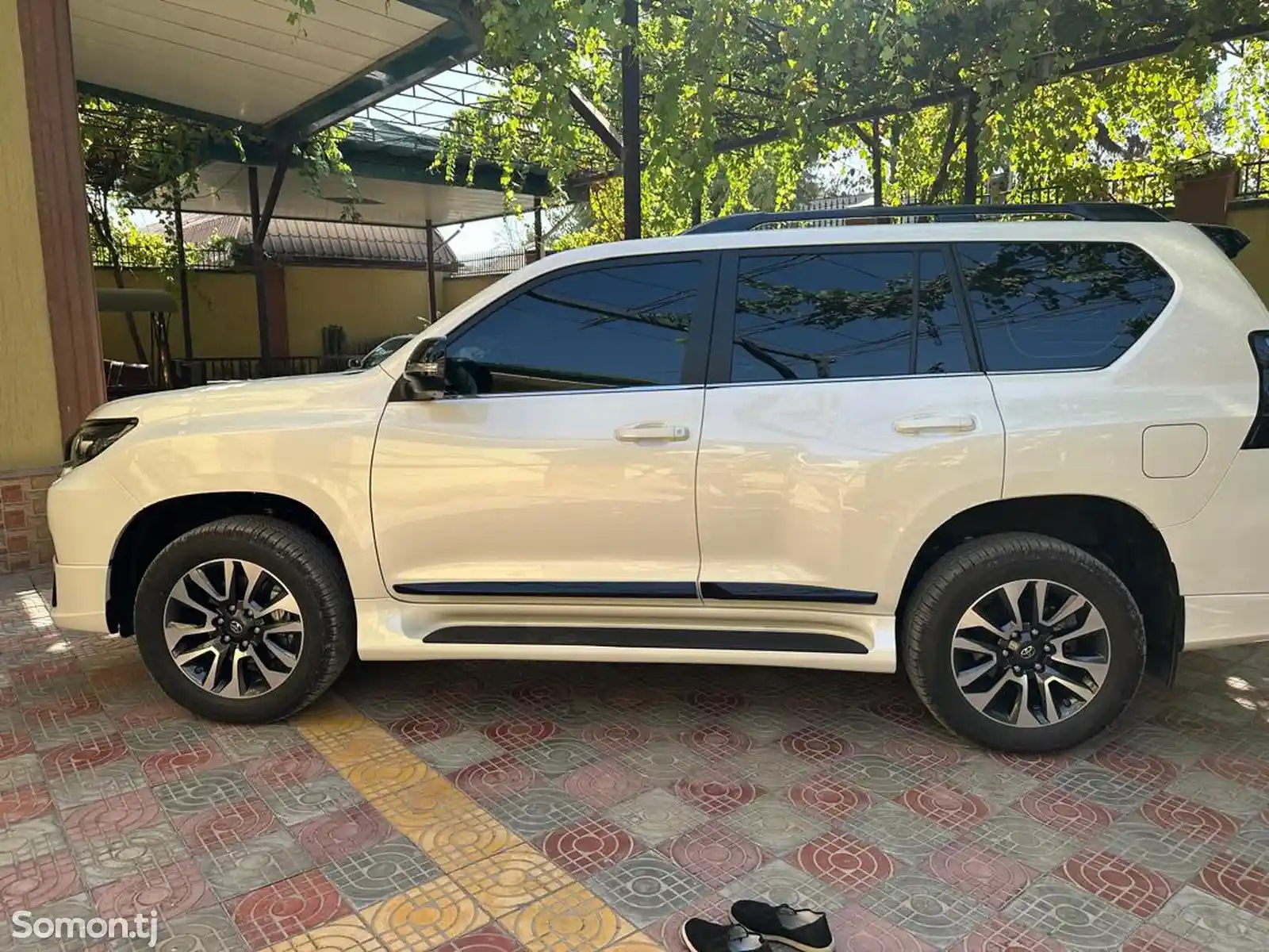 Toyota Land Cruiser Prado, 2023-4