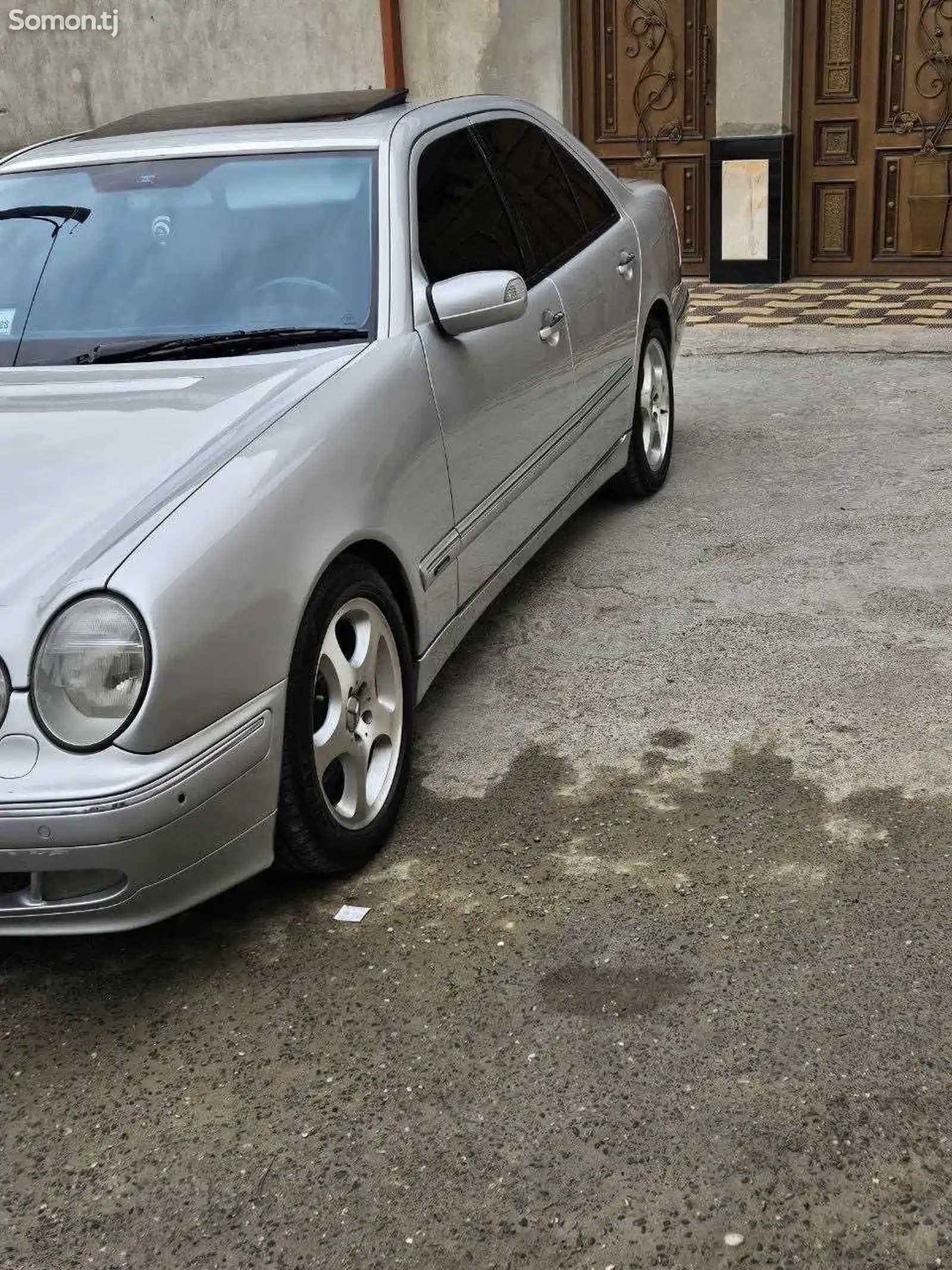 Mercedes-Benz E class, 2000-2