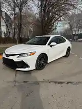 Toyota Camry, 2018-3