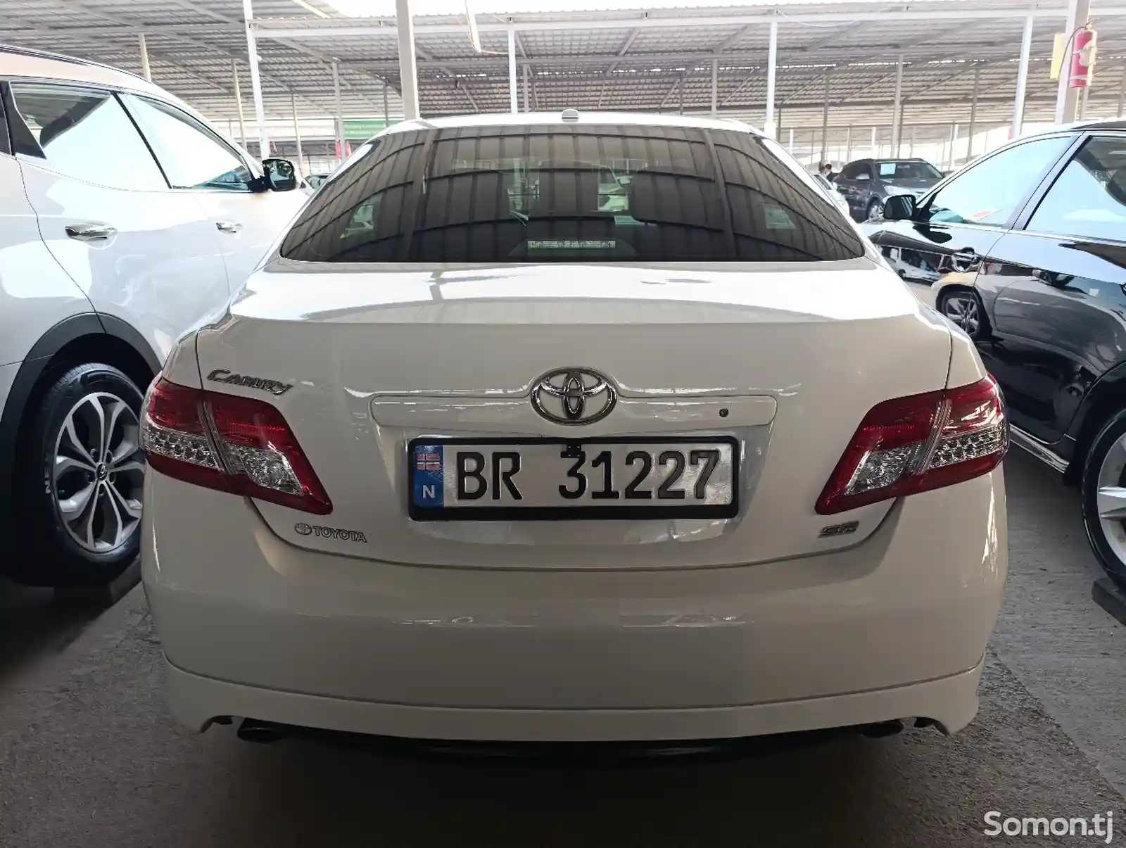 Toyota Camry, 2010-3