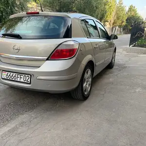 Opel Astra H, 2006