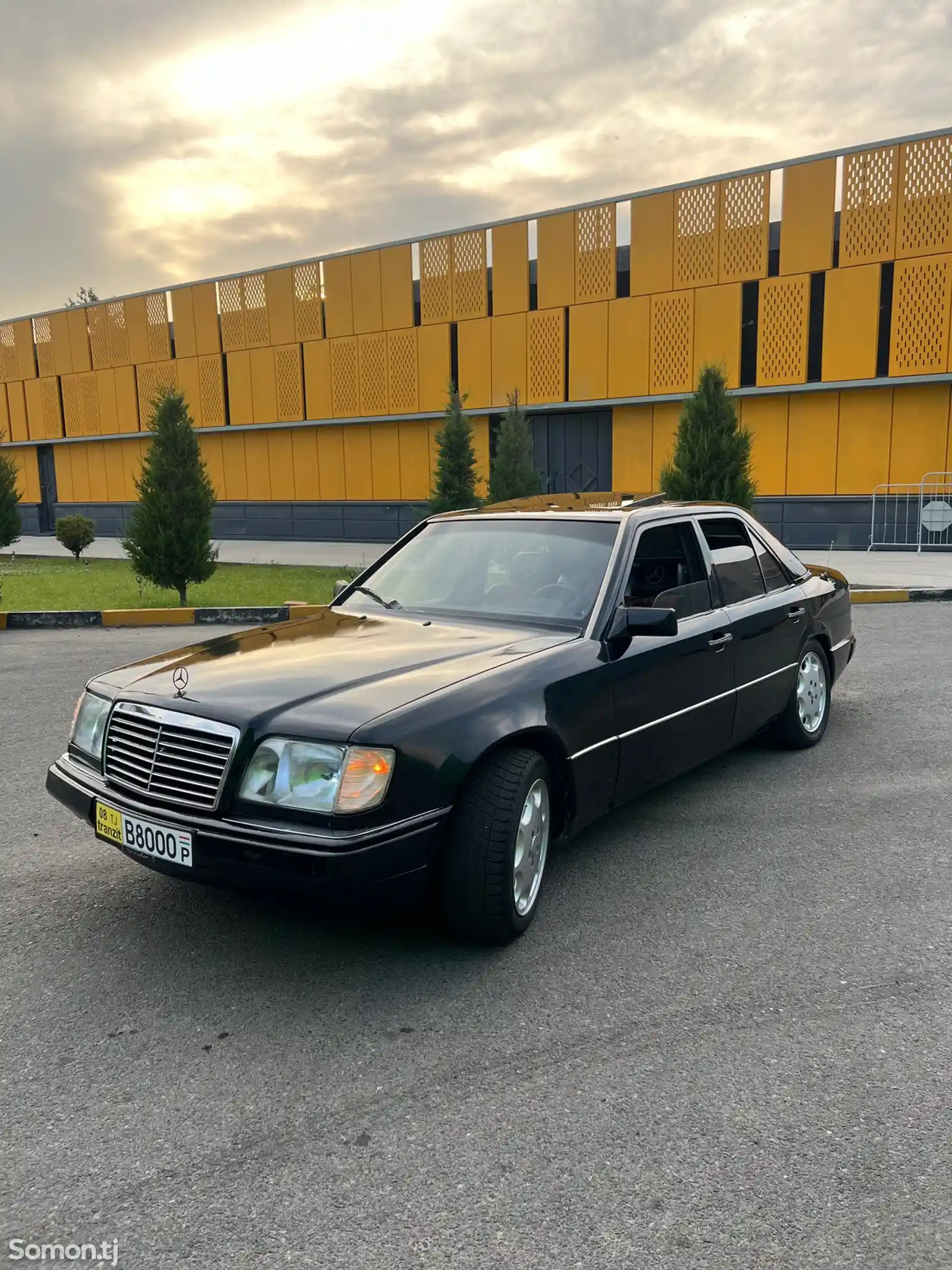 Mercedes-Benz W124, 1986-3