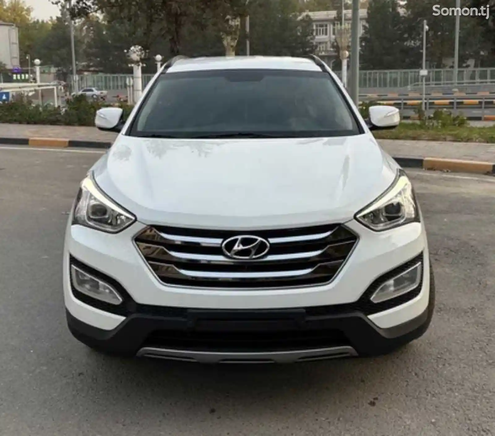 Лобовое стекло Hyundai Santa Fe 3 2012-2015