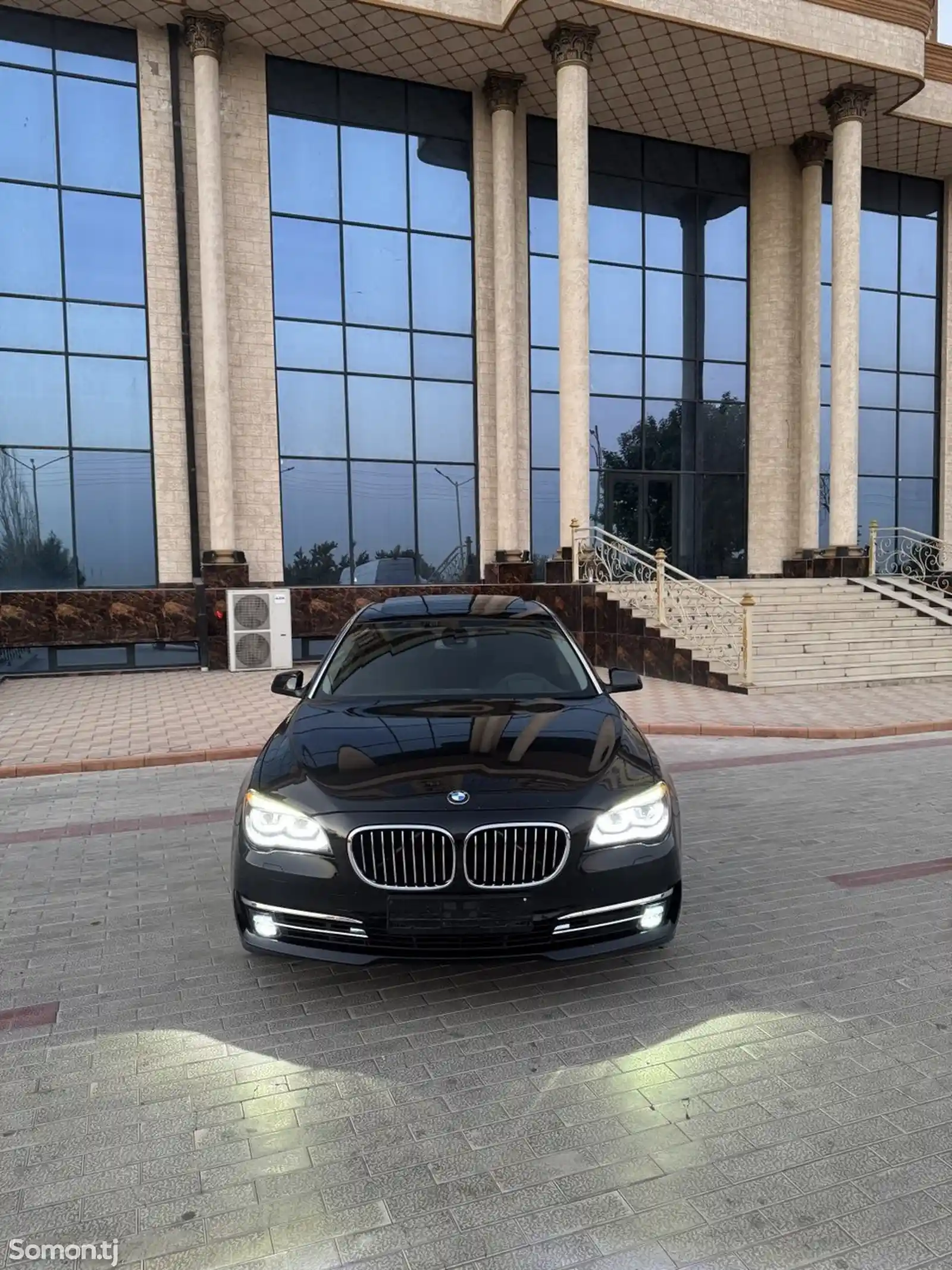 BMW 7 series, 2013-3