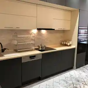 2-комн. квартира, 12 этаж, 90м², Шохмансур, Ватан