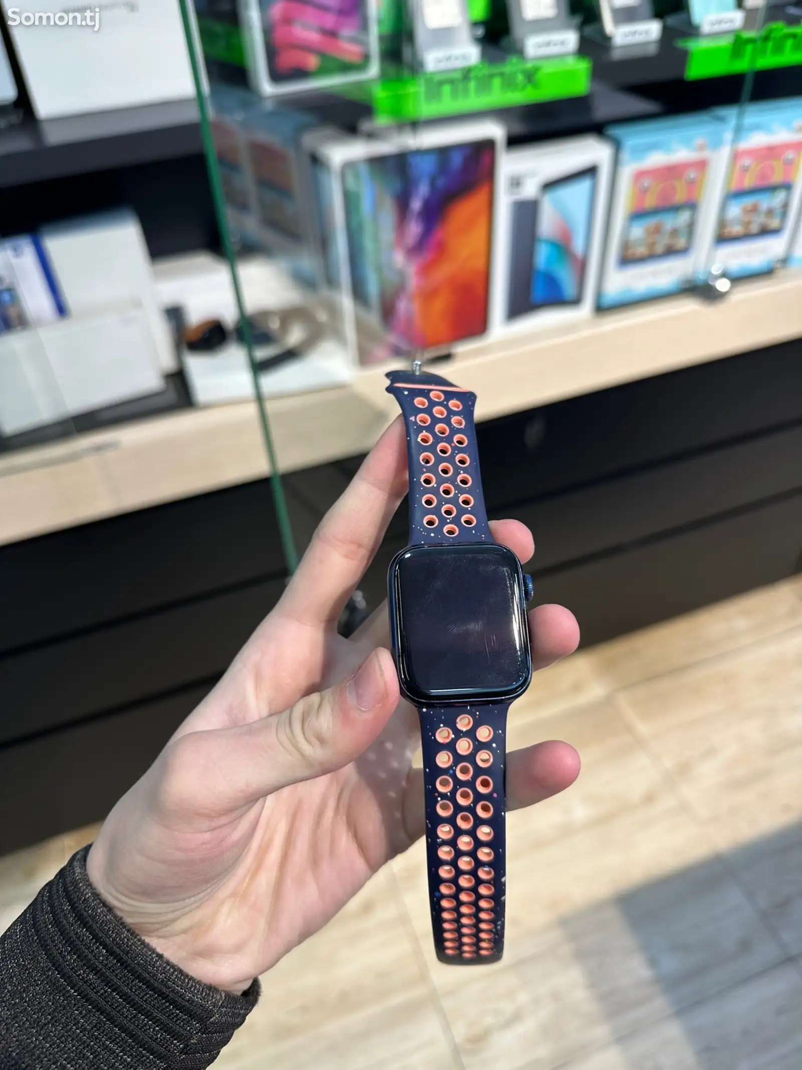 Смарт часы Apple Watch series 6 44mm-1