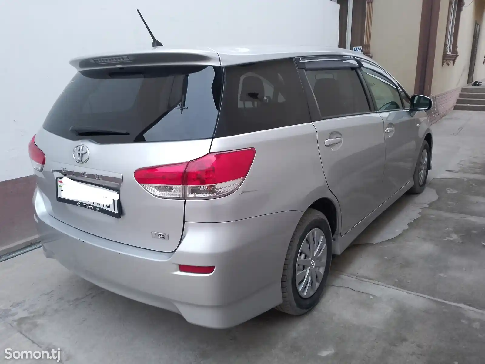 Toyota Wish, 2009-2