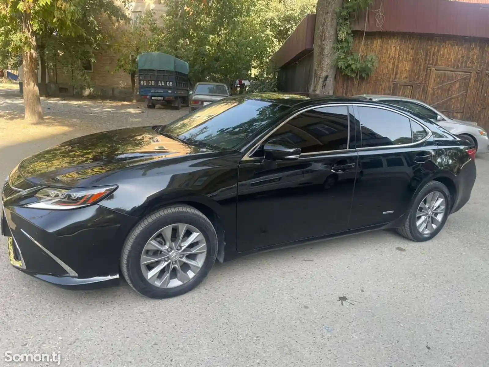 Lexus ES series, 2014-5