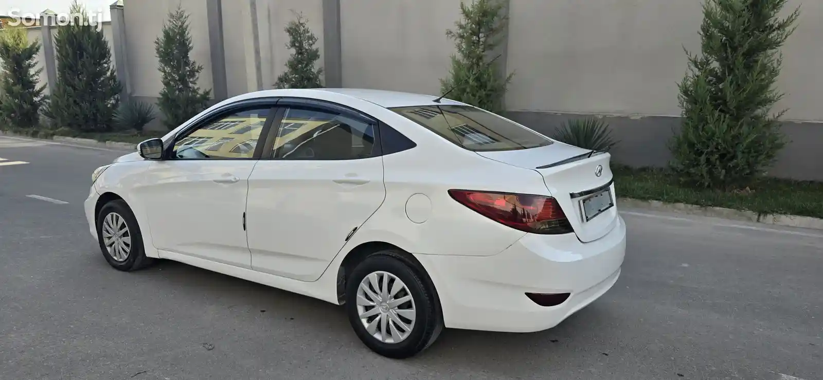 Hyundai Accent, 2015-1