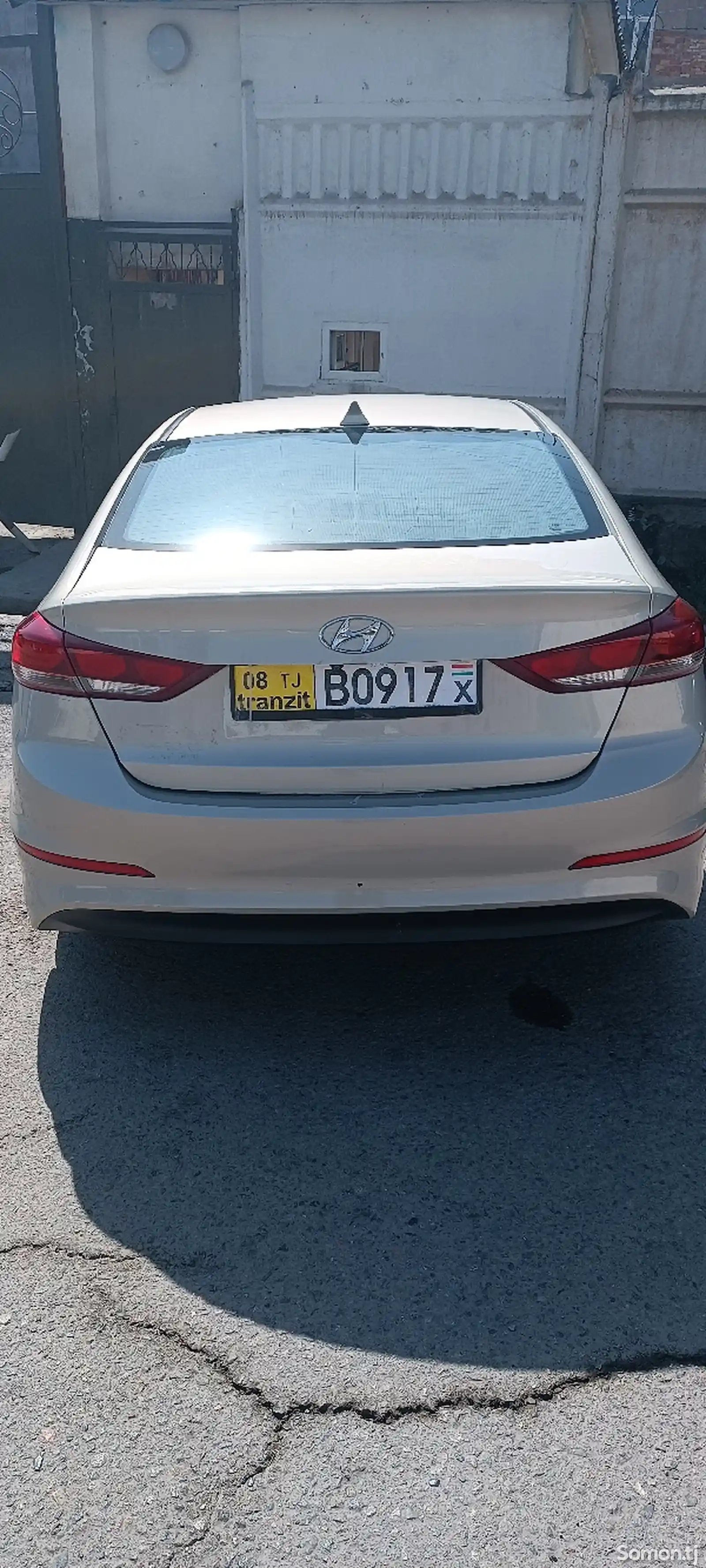 Hyundai Elantra, 2018-5