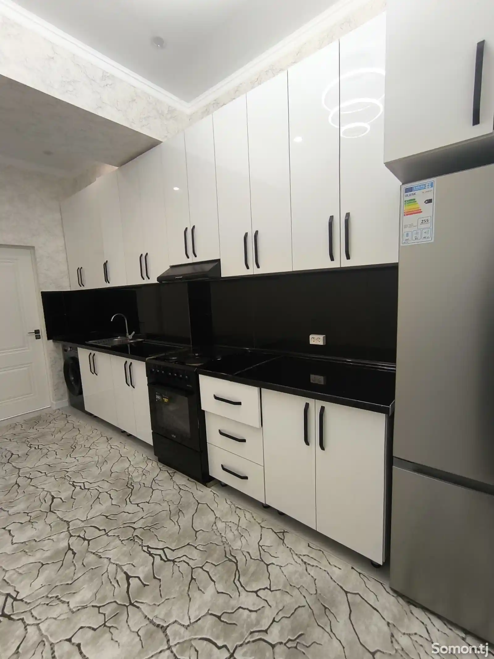 2-комн. квартира, 12 этаж, 78м², Сино-13