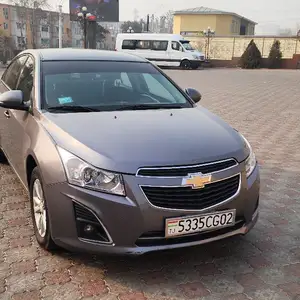 Chevrolet Cruze, 2010