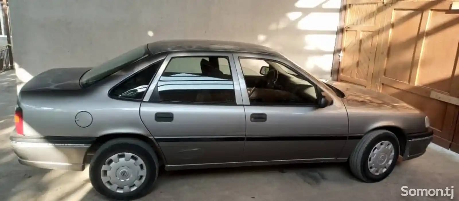 Opel Vectra A, 1993-8