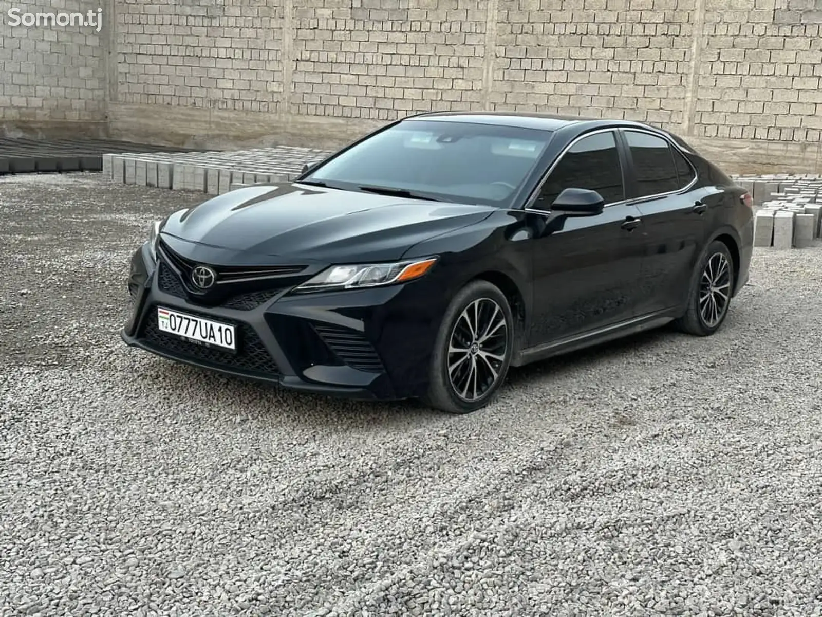 Toyota Camry, 2019-1